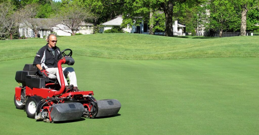 Riding V/s Walking The Right Golf Course Mower