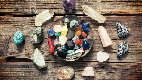 A Handy Guide To Crystal Healing (Beginners Edition)